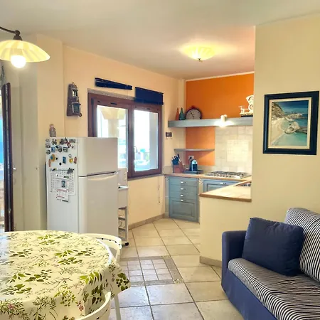 Salvino Fronte Spiaggia Appartamento *